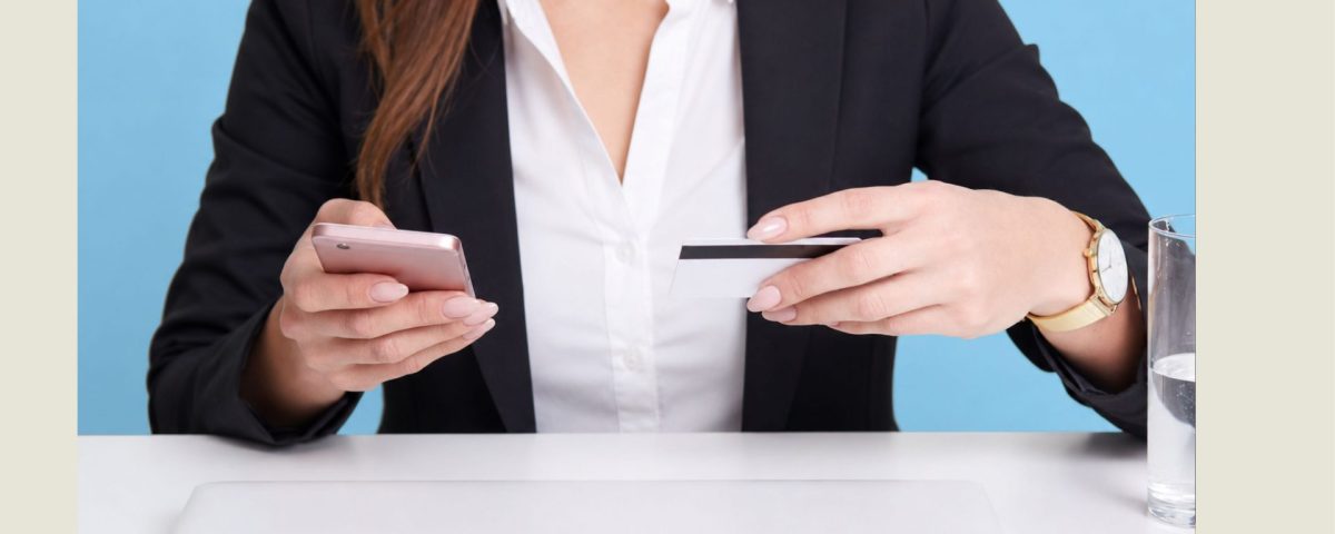 Credit-Card-vs-BNPL-Which-Is-Better-for-Your-Budget-in-Singapore